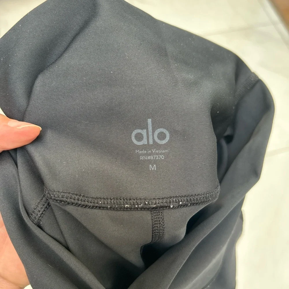 ALO rare moto style Black Leggings with white stripes 7/8 length